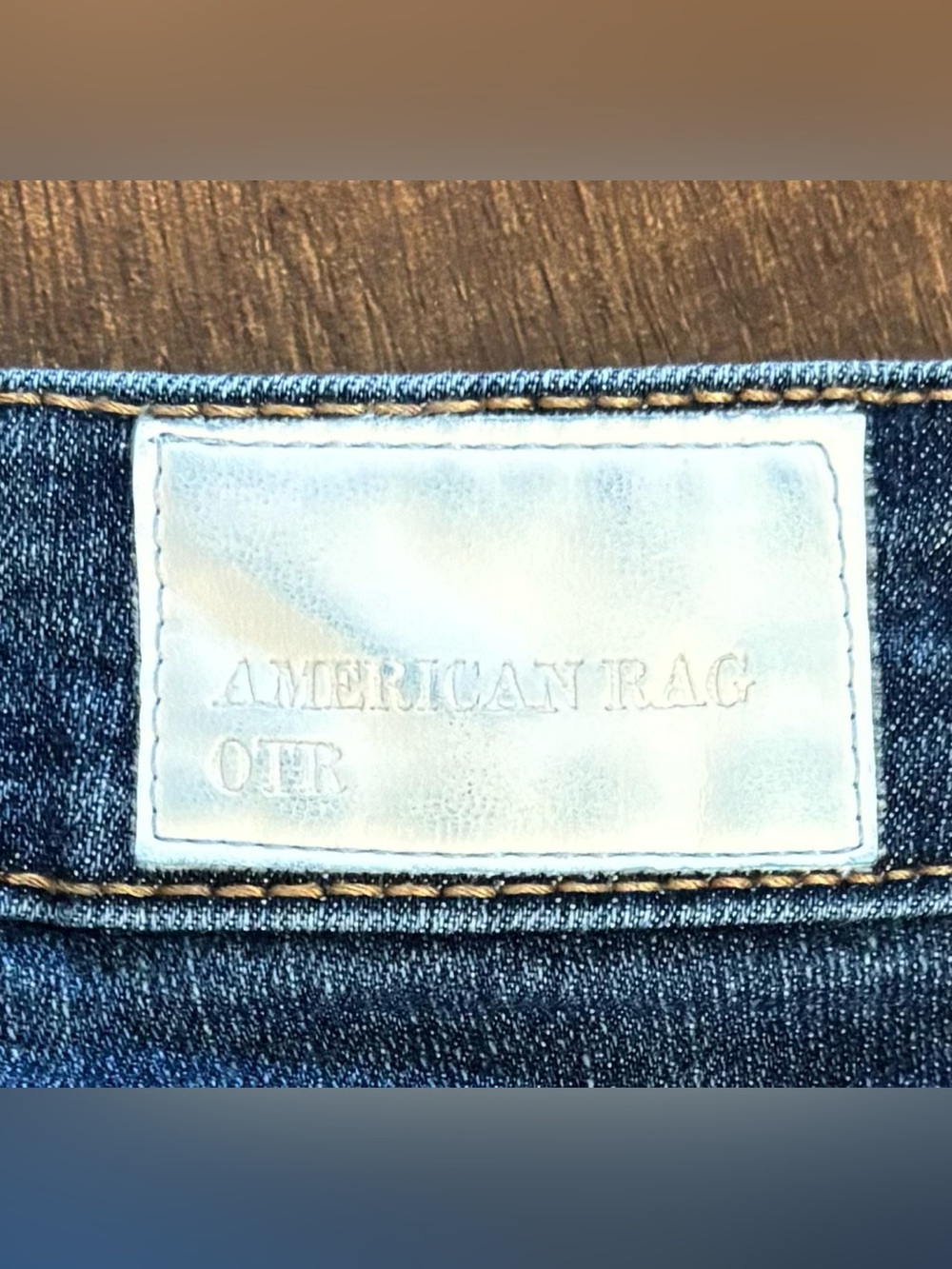 American rag off the rack boot cut women’s jeans Size 26/5 - Picture 8 of 9